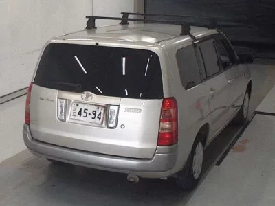 Toyota SUCCEED