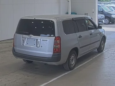 Toyota SUCCEED
