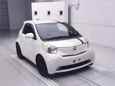 Toyota IQ
