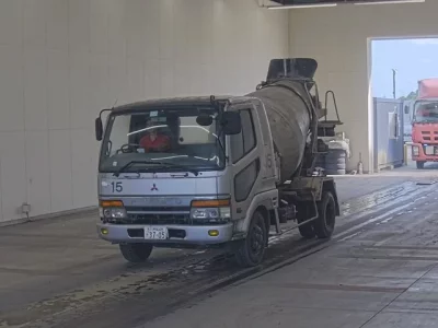 Mitsubishi FUSO FIGHTER