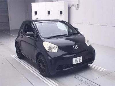 Toyota IQ