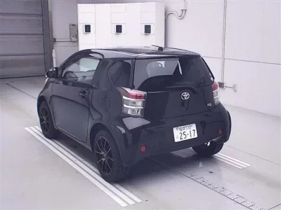 Toyota IQ