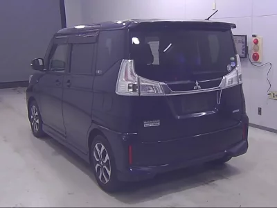 Mitsubishi DELICA D2