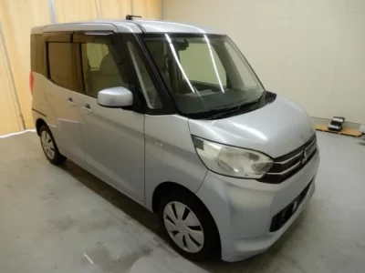 Mitsubishi EK SPACE
