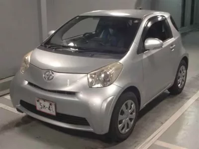 Toyota IQ