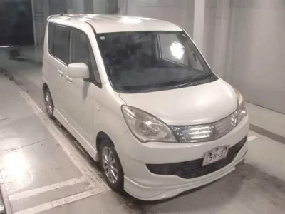 Mitsubishi DELICA D2
