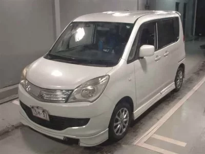 Mitsubishi DELICA D2