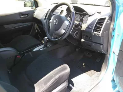 Nissan WINGROAD