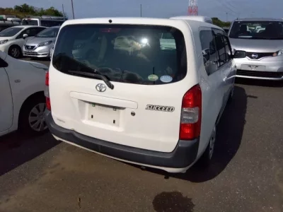 Toyota SUCCEED