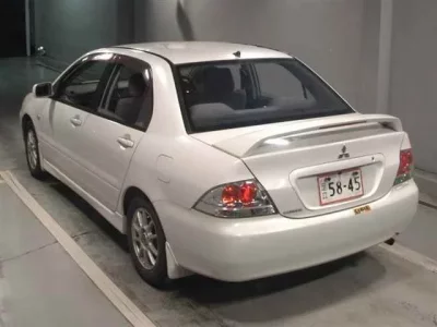 Mitsubishi LANCER