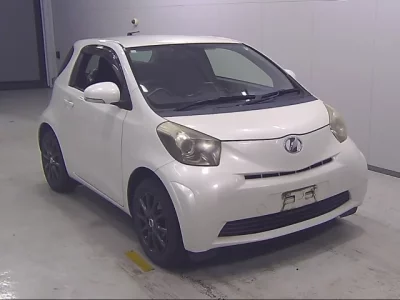 Toyota IQ