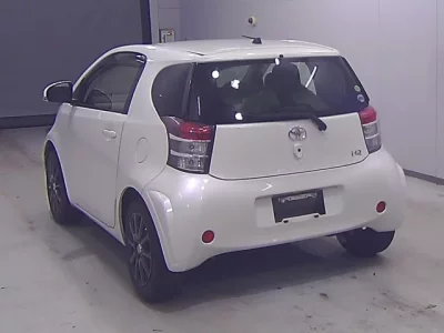 Toyota IQ