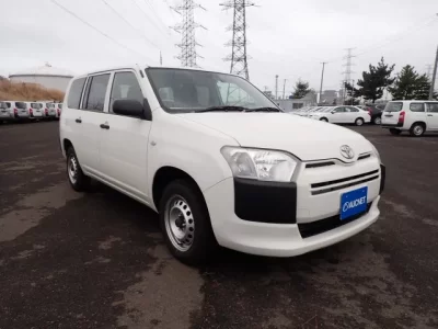 Toyota SUCCEED