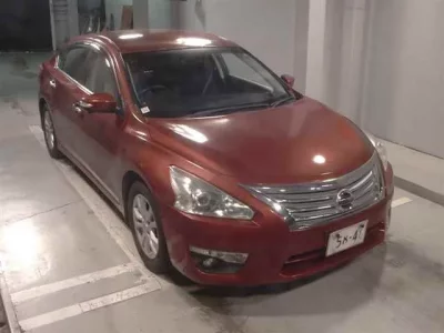 Nissan TEANA