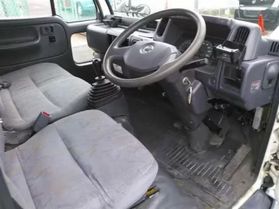 Nissan ATLAS