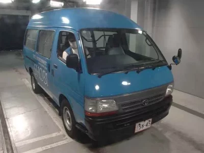 Toyota HIACE VAN
