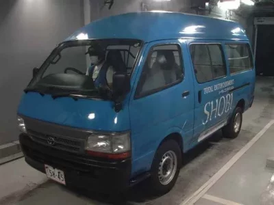 Toyota HIACE VAN
