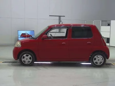 Daihatsu Esse