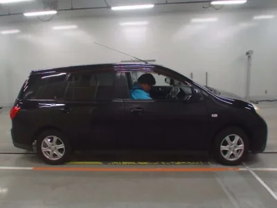 Nissan WINGROAD