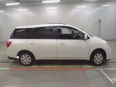 Nissan WINGROAD