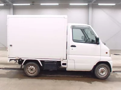 Mitsubishi MINICAB TRUCK
