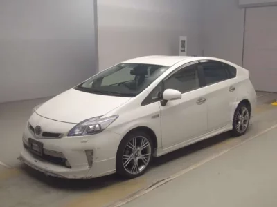 Toyota PRIUS PHV