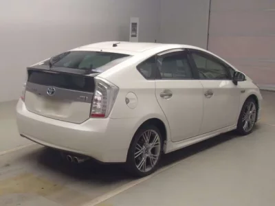 Toyota PRIUS PHV