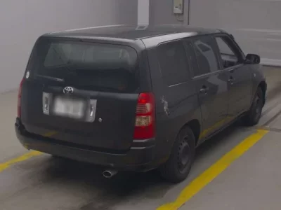Toyota SUCCEED