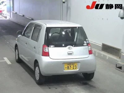 Daihatsu Esse