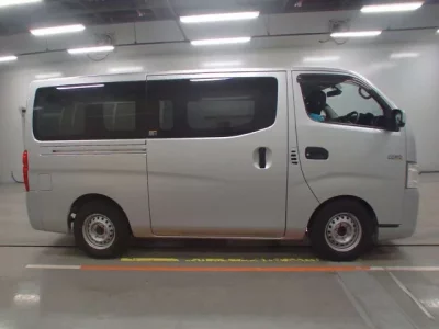 Isuzu COMO