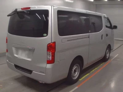 Isuzu COMO