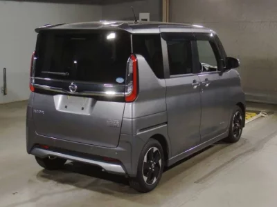 Nissan ROOX