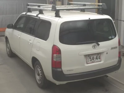 Toyota SUCCEED