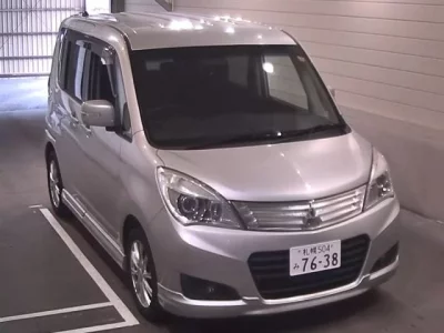 Mitsubishi DELICA D2