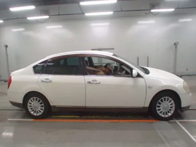 Nissan TEANA