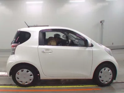 Toyota IQ
