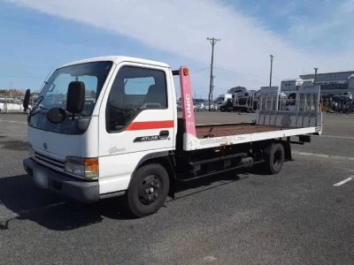 Nissan ATLAS