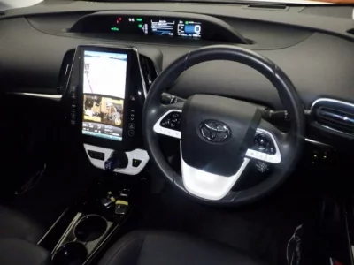 Toyota PRIUS PHV