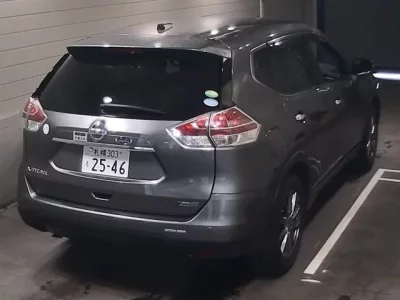 Nissan X-TRAIL