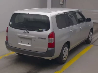 Toyota SUCCEED