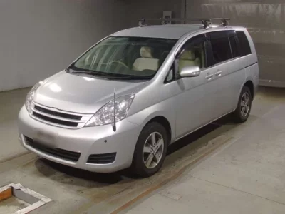 Toyota ISIS