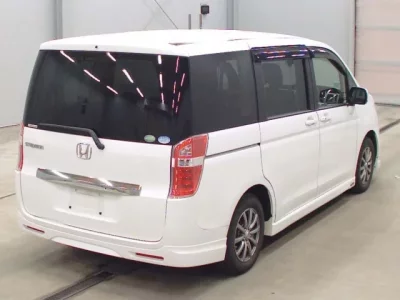 Honda STEP WAGON
