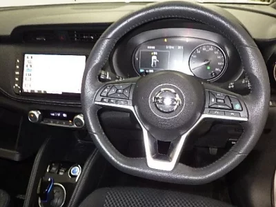 Nissan KIX