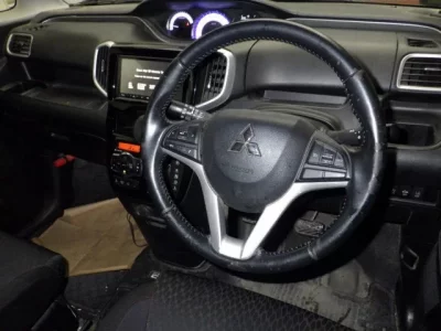 Mitsubishi DELICA D2