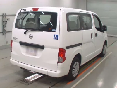 Nissan NV200
