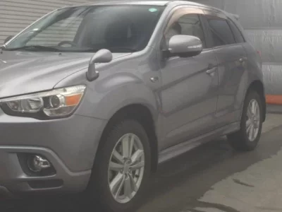 Mitsubishi RVR