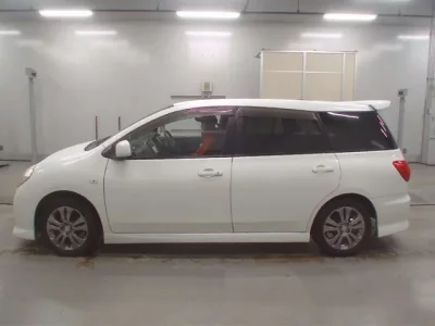 Nissan WINGROAD