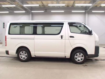 Toyota REGIUS ACE VAN