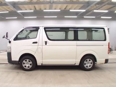 Toyota REGIUS ACE VAN