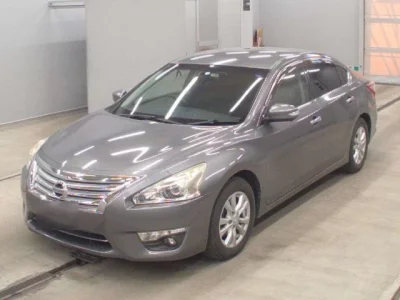 Nissan TEANA